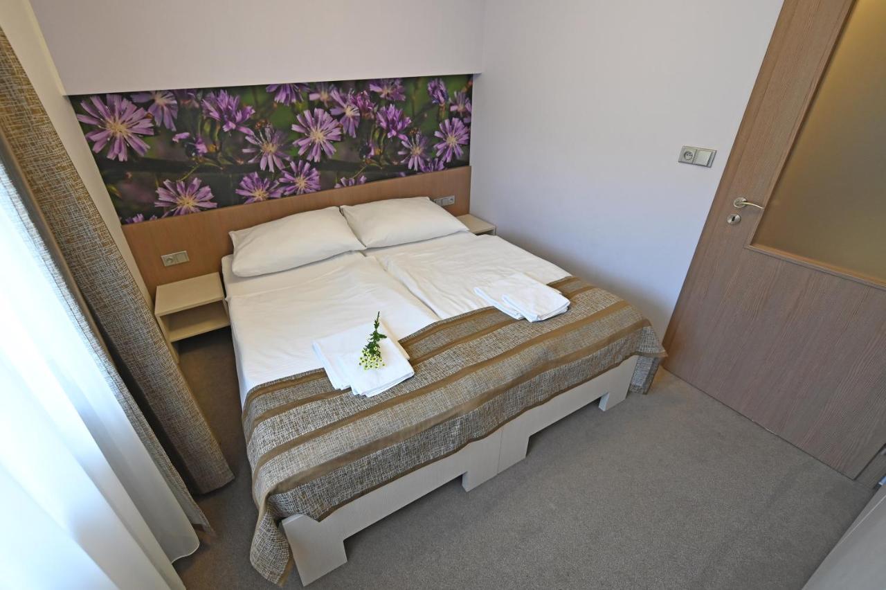 Hotel Jirinka Dolní Morava エクステリア 写真