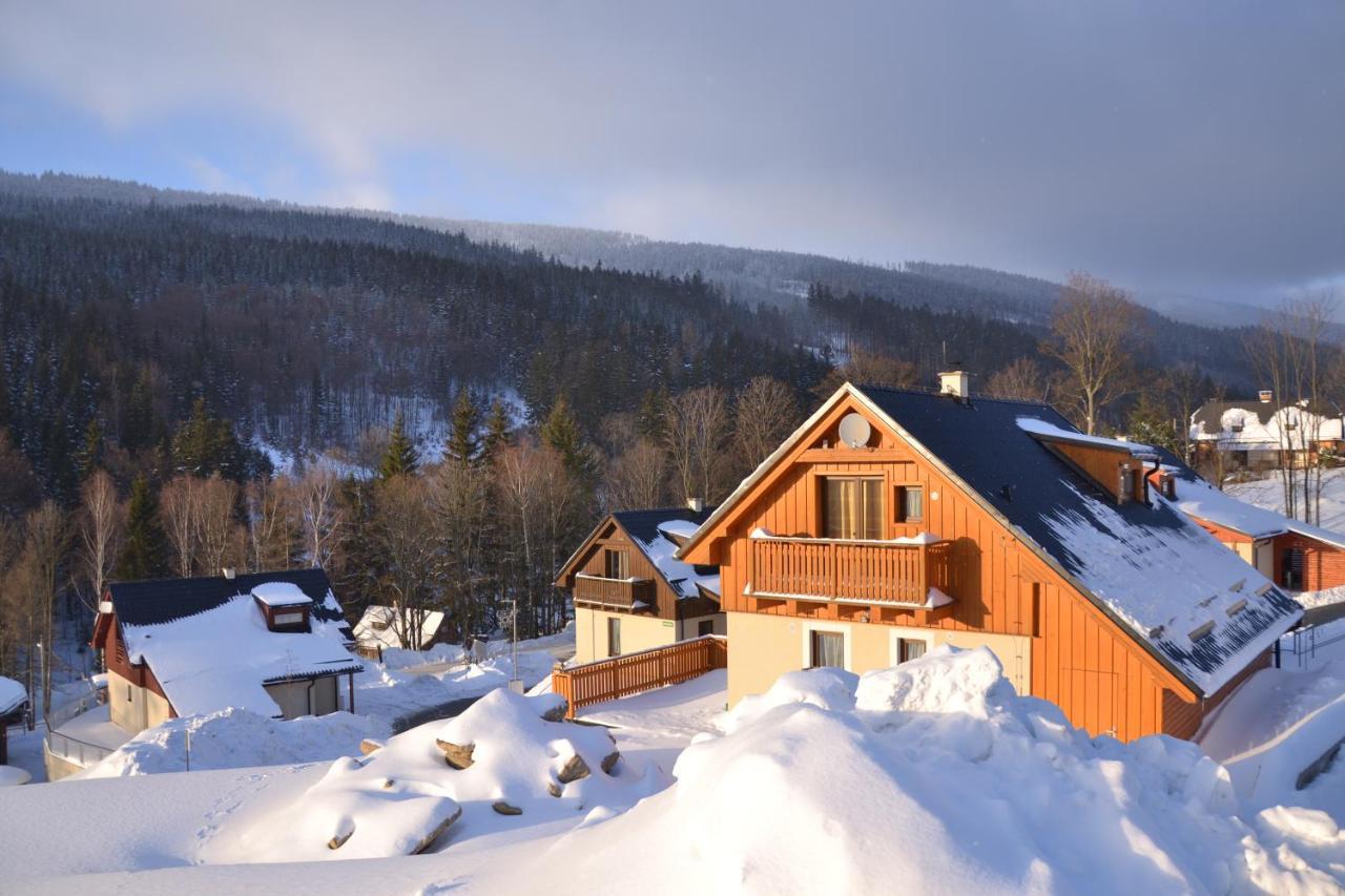 Hotel Jirinka Dolní Morava エクステリア 写真