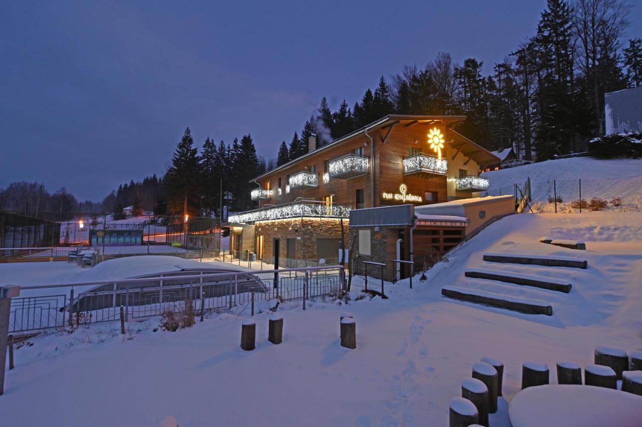 Hotel Jirinka Dolní Morava エクステリア 写真