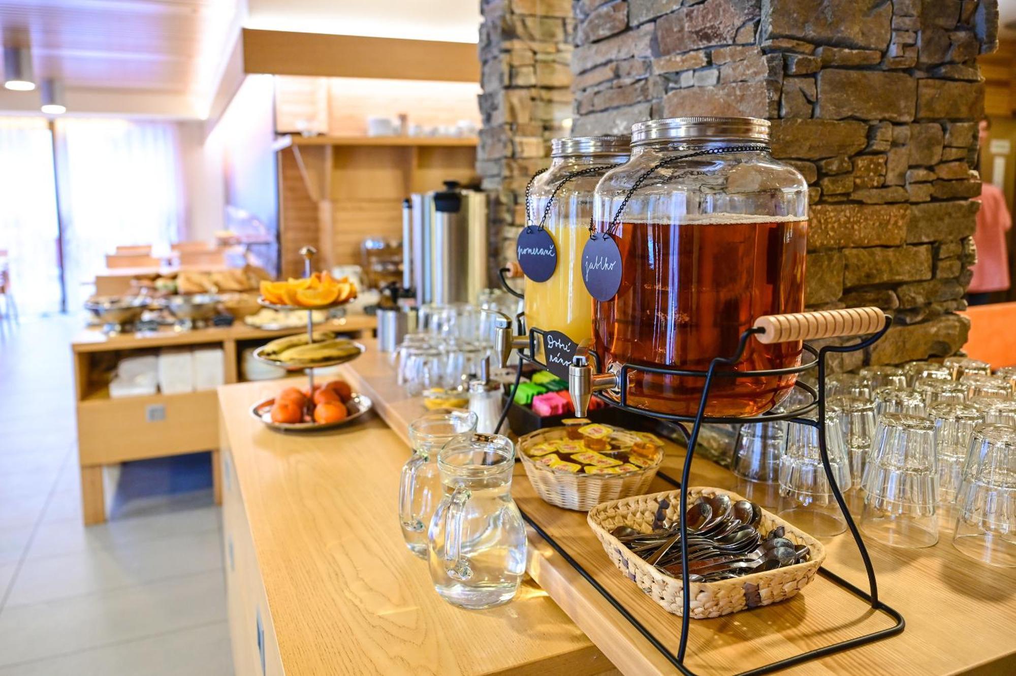 Hotel Jirinka Dolní Morava エクステリア 写真